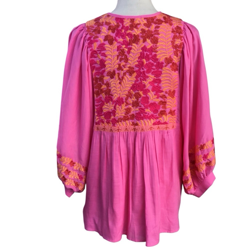 J. Marie Embroidered Carlie Top NEW $162 - Picture 9 of 12